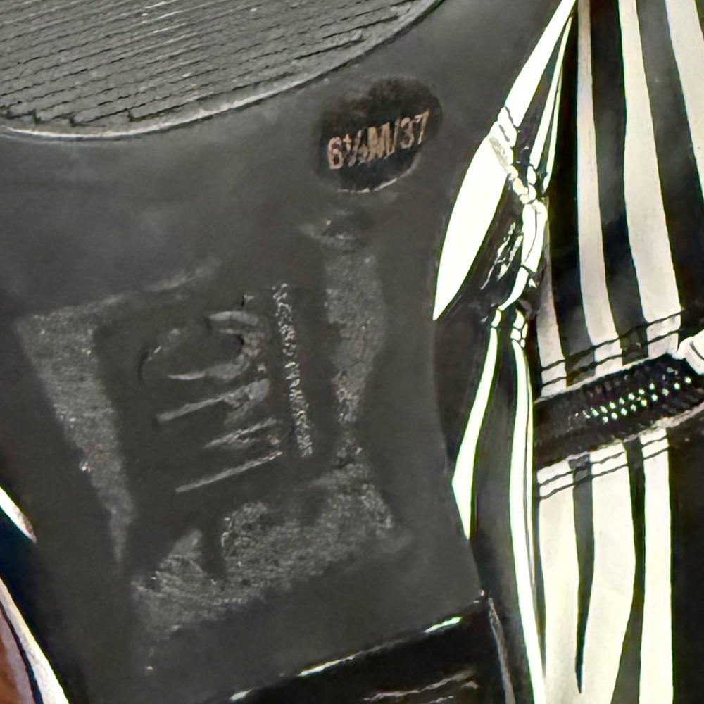 INC International Concepts NWT Stunning Zebra Print Heeled Grunge Boots SH260 - Picture 9 of 10